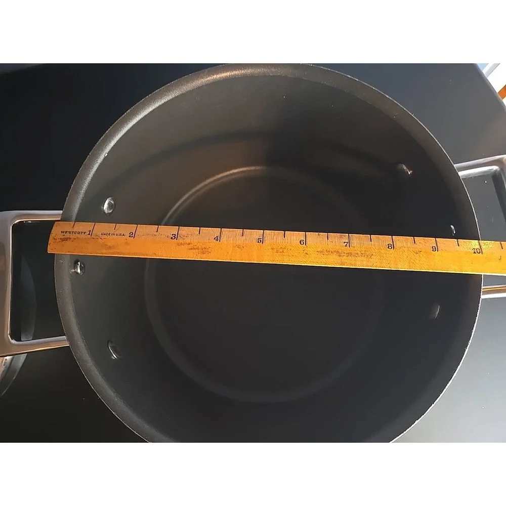 Circulon Hard Anodized‎ Aluminum 7 Quart Casserole With Locking Straining Lid
